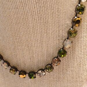 Elegant Green and Silver Necklace